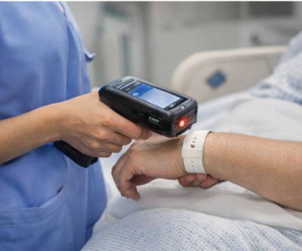 Hospital management solution RFID for patient and asset tracking