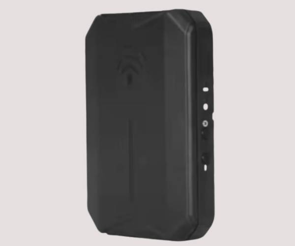 UHF Portable Reader device for real-time RFID asset tracking and inventory management