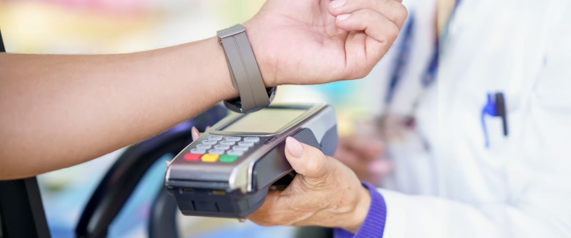Healthcare equipment tracking RFID system in hospital operations for medical asset management
